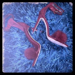 Size 10 burgundy